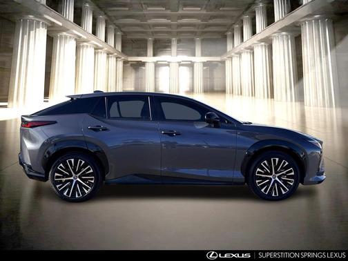 2023 Lexus RZ 450e Premium w/20' Wheel