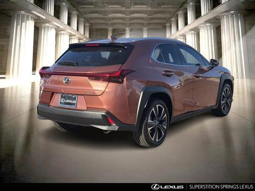 2026 Lexus UX 300h Base