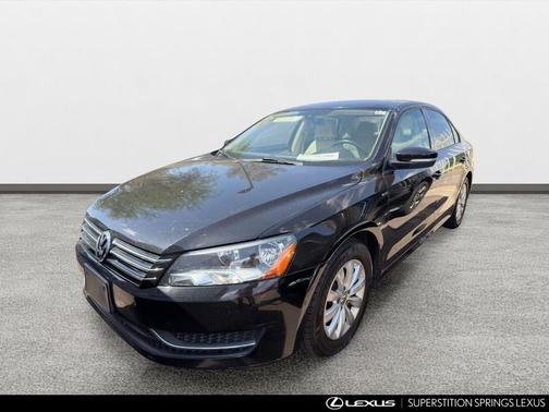 Black Uni 2015 Volkswagen Passat 1.8T S