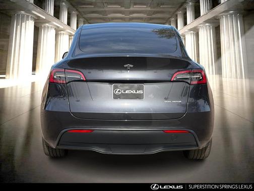 2025 Tesla Model Y Long Range