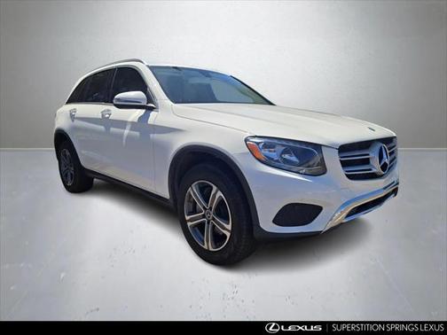 2017 Mercedes-Benz GLC 300 4MATIC