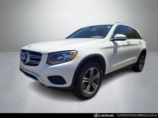 2017 Mercedes-Benz GLC 300 4MATIC