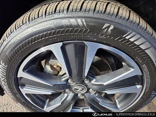 2022 Lexus UX 200 Base