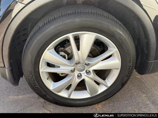 2015 INFINITI QX70 Base