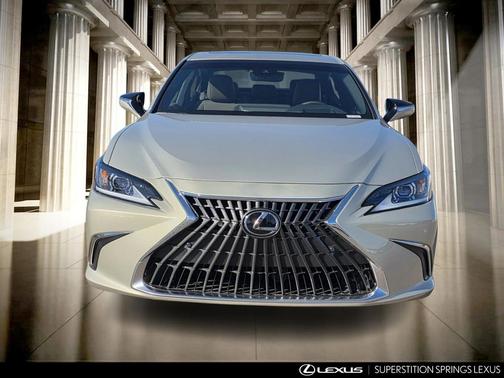 2025 Lexus ES 300h Base