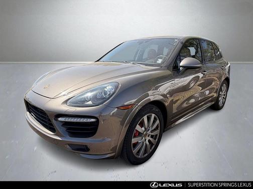 Umber 2014 Porsche Cayenne GTS