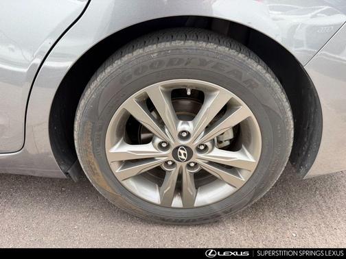 Machine Gray 2018 Hyundai ELANTRA Value Edition