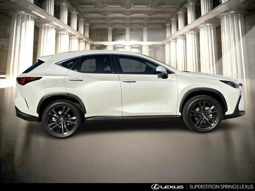 2025 Lexus NX 450h+ Luxury