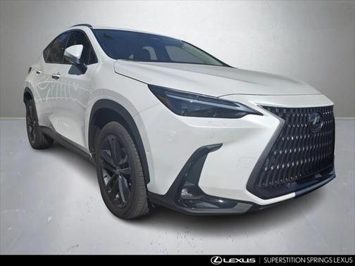 2025 Lexus NX 450h+ Luxury