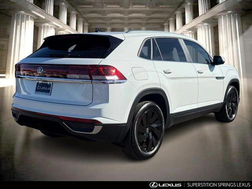 2025 Volkswagen Atlas Cross Sport 2.0T SE w/Technology