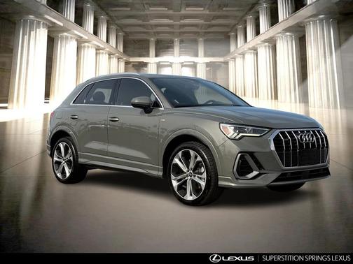 2019 Audi Q3 2.0T S line Premium Plus