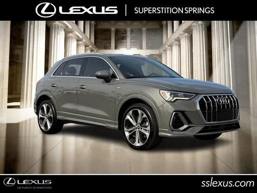 2019 Audi Q3 2.0T S line Premium Plus
