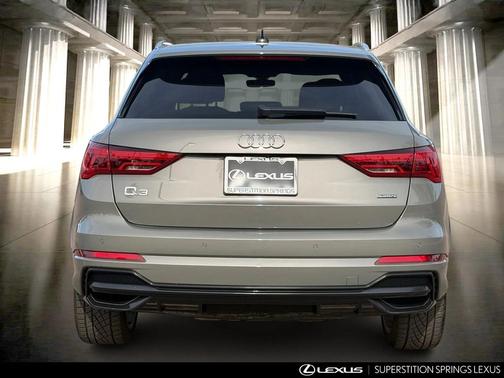 2019 Audi Q3 2.0T S line Premium Plus