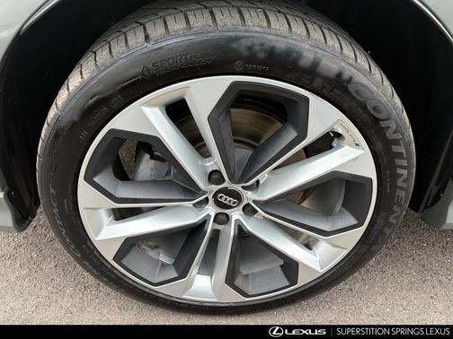 2019 Audi Q3 2.0T S line Premium Plus