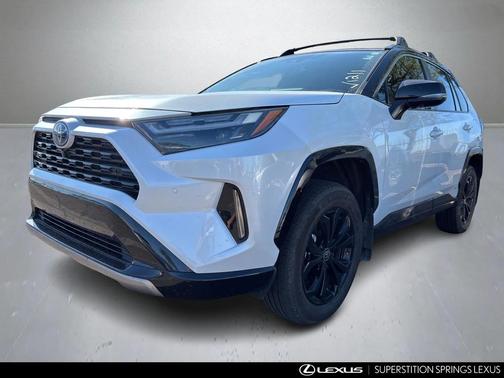 2024 Toyota RAV4 Hybrid SE