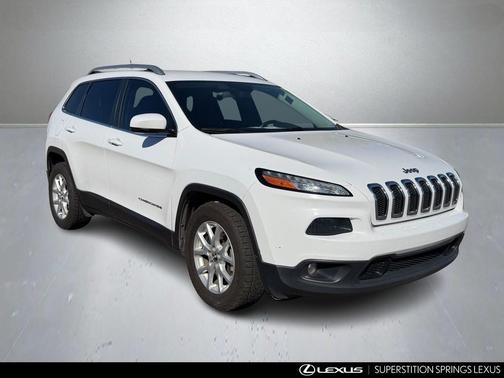 Bright White 2018 Jeep Cherokee Latitude Plus