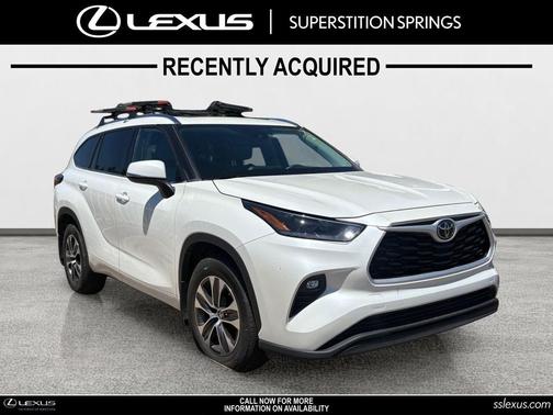 Blizzard Pearl 2021 Toyota Highlander XLE
