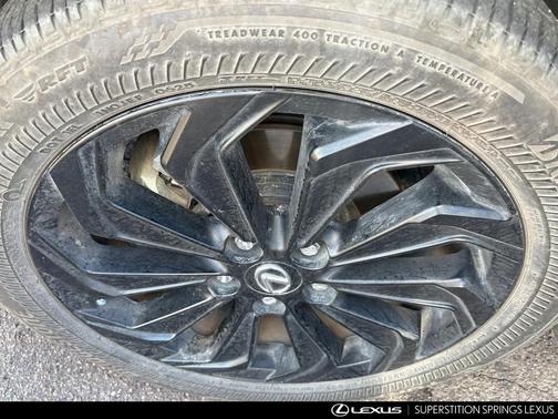 2025 Lexus UX 300h Base