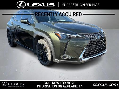 2025 Lexus UX 300h Base