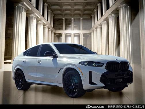 Mineral White 2024 BMW X6 M60i
