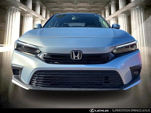 2022 Honda Civic Touring