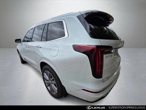 2022 Cadillac XT6 Premium Luxury AWD