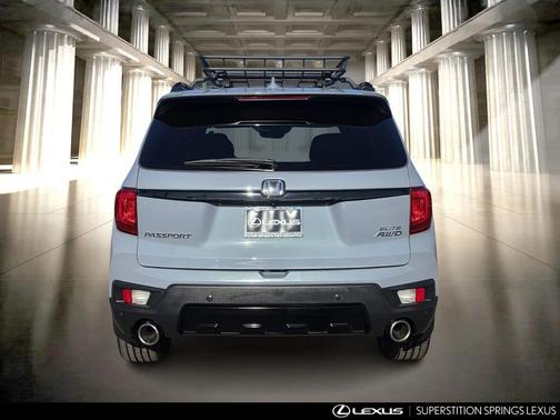 2023 Honda Passport Elite
