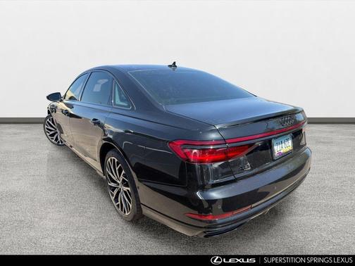 Mythos Black 2021 Audi A8 L 60