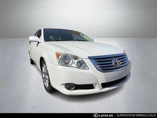 2010 Toyota Avalon XLS