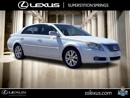 2010 Toyota Avalon XLS