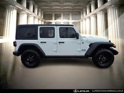 2024 Jeep Wrangler 4xe Willys
