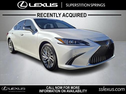 2019 Lexus ES 300h Luxury