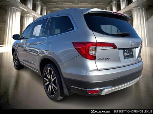 2020 Honda Pilot Touring 8-Passenger