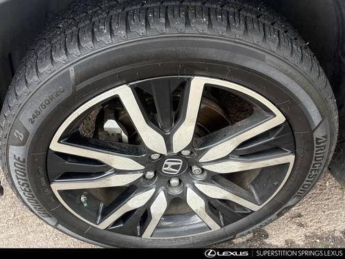 2020 Honda Pilot Touring 8-Passenger