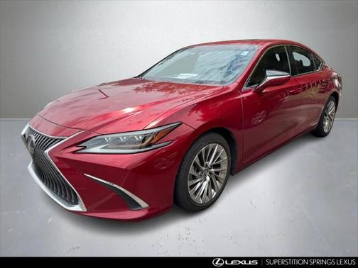 2019 Lexus ES 300h Ultra Luxury