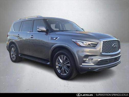 2021 INFINITI QX80 Luxe