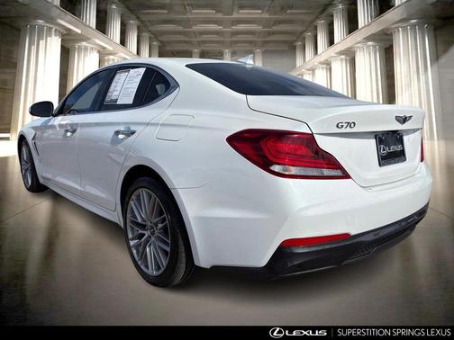 2021 Genesis G70 2.0T RWD