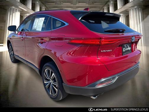 2024 Toyota Venza LE
