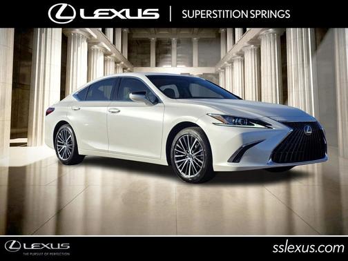2025 Lexus ES 300h Base