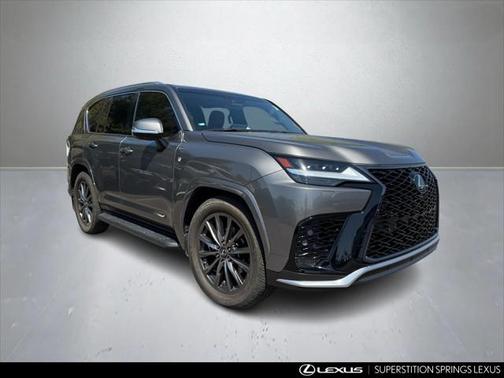 2022 Lexus LX 600 Base