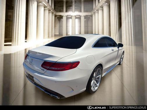 Designo Diamond White Metallic 2017 Mercedes-Benz AMG S 63 4MATIC