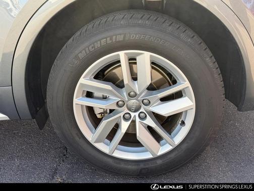 2020 Audi Q5 45 Titanium Premium