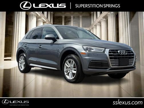 2020 Audi Q5 45 Titanium Premium