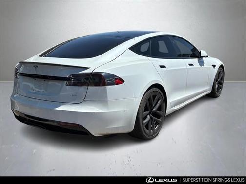 2021 Tesla Model S Plaid