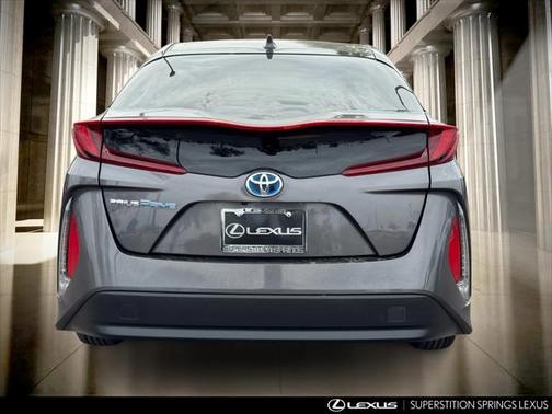 2021 Toyota Prius Prime LE