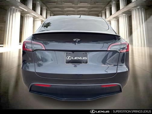 2025 Tesla Model Y Performance