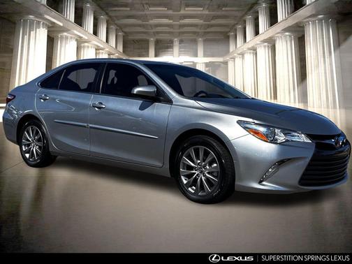 2017 Toyota Camry XLE