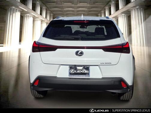 2026 Lexus UX 300h Base