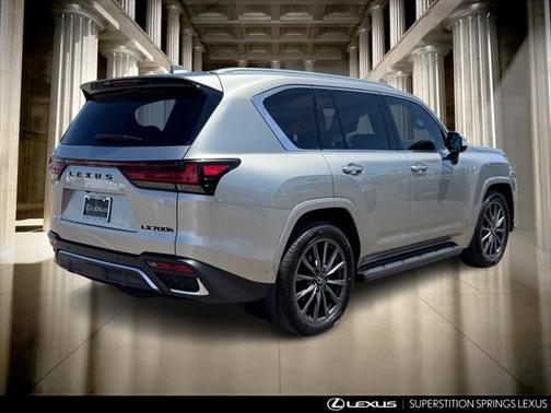 2025 Lexus LX 700h F SPORT HANDLING
