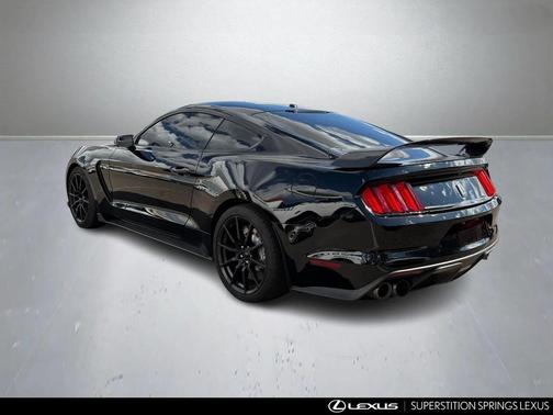 2018 Ford Shelby GT350 Base